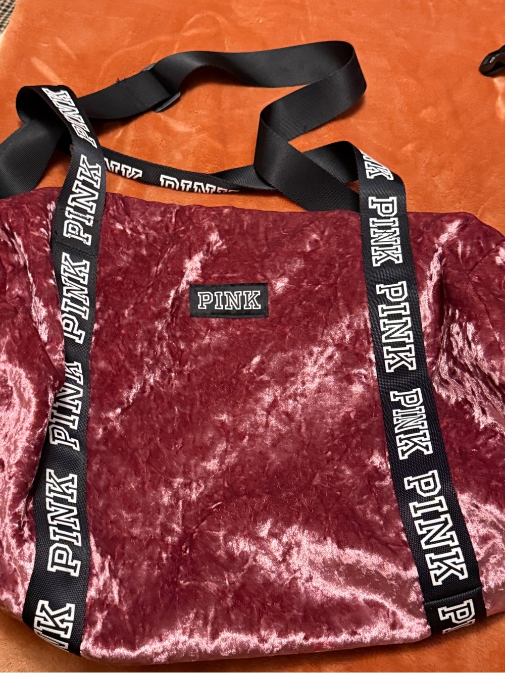 Victoria’s Secret Pink Dusty Pink Velvet Duffle Bag - Picture 7 of 11